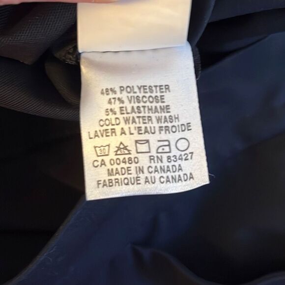 1622-Korinna size 10 navy blue slacks 
Measurements in pictures‎ - Picture 2 of 2